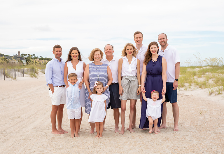 Extended Family Portraits in Palmetto Dunes